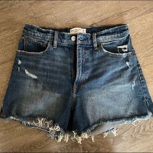 Abercrombie and Fitch 4” Mom Jean Shorts